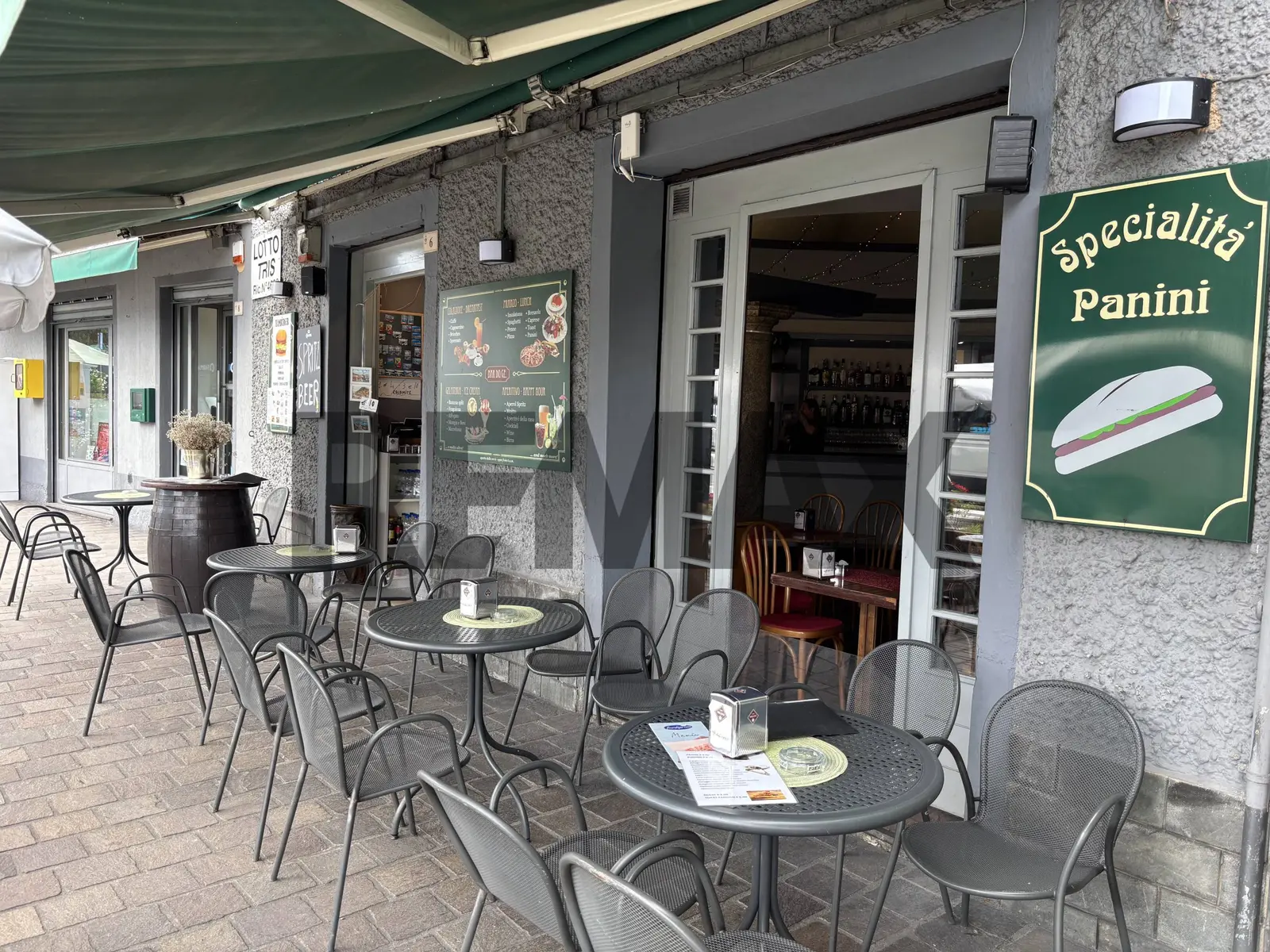 Attività  Commerciale in Vendita a Argegno