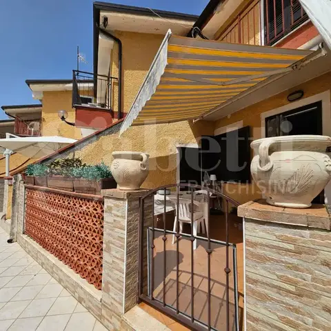 Appartamento in Via delle Mimose 0, Santa Maria del Cedro (CS)