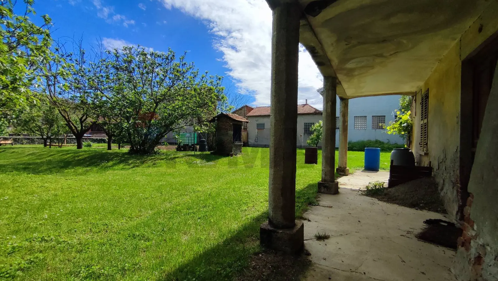 Casa Indipendente in Vendita a Prato Sesia