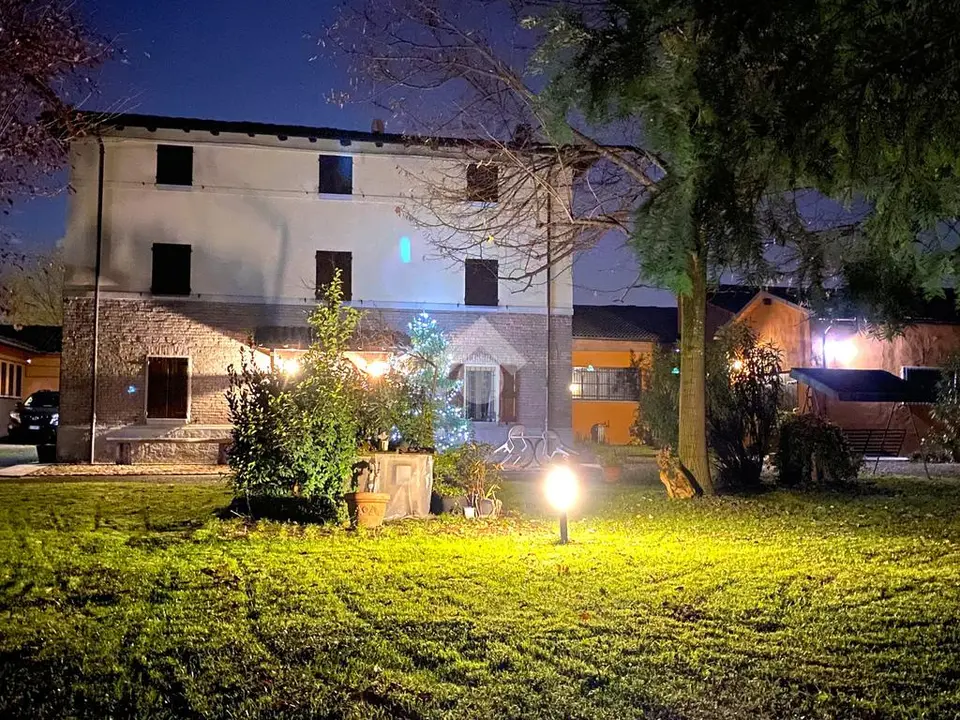Villa singola in vendita a Calderara Di Reno