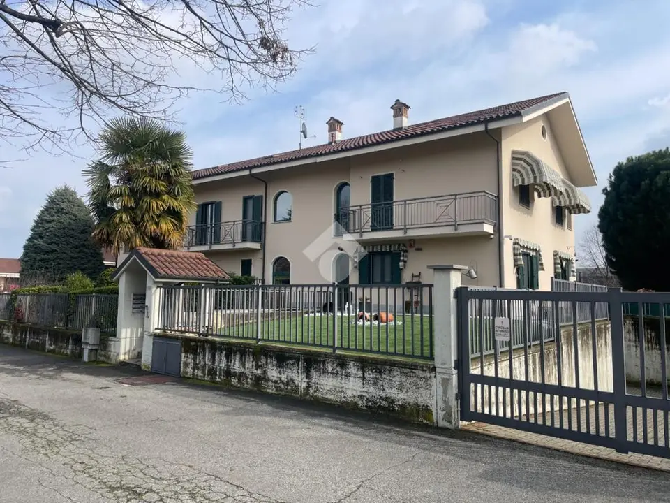 Trilocale in vendita a Bricherasio