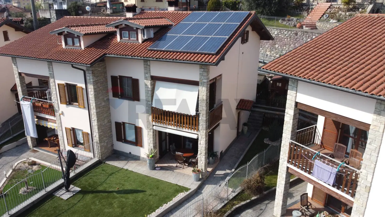 Villetta bifamiliare in Vendita a Costa Volpino