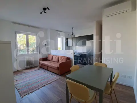 Appartamento in Via Palmaria  4, Milano (MI)