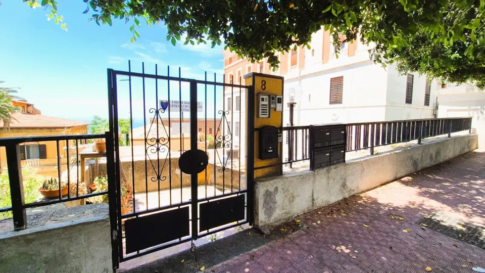 Appartamento in Via Crispi 8, Agrigento (AG)