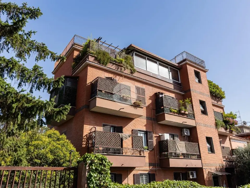 Quadrilocale in vendita a Roma