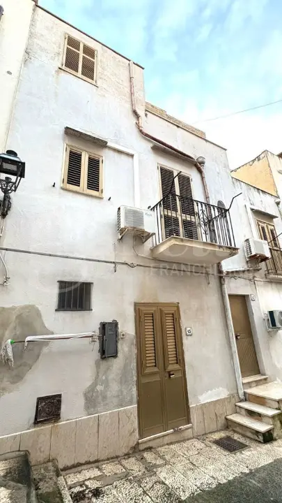 Appartamento in Via Marcatonio 13-15, Castellammare del Golfo (TP)
