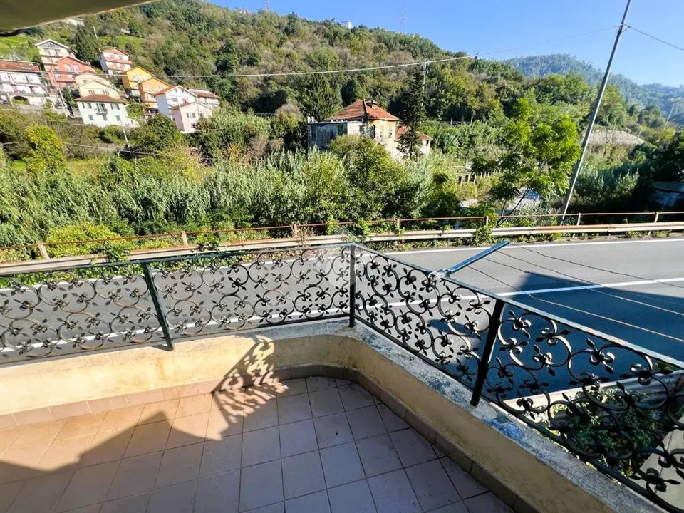 Trilocale in vendita a Mignanego