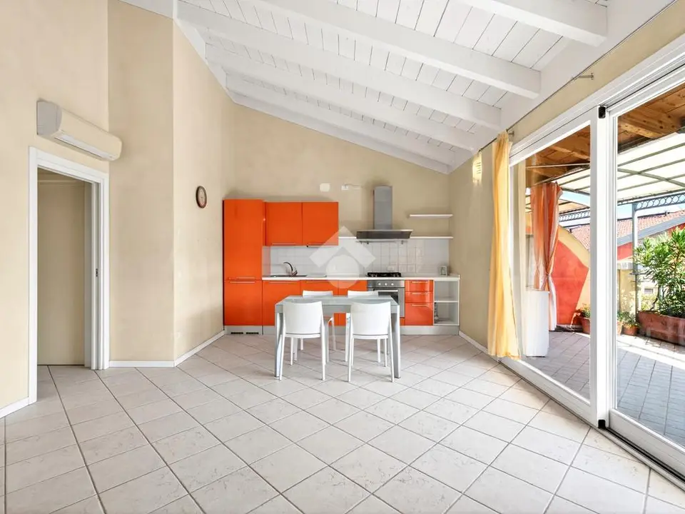 Trilocale in vendita a Desenzano Del Garda - Desenzanino
