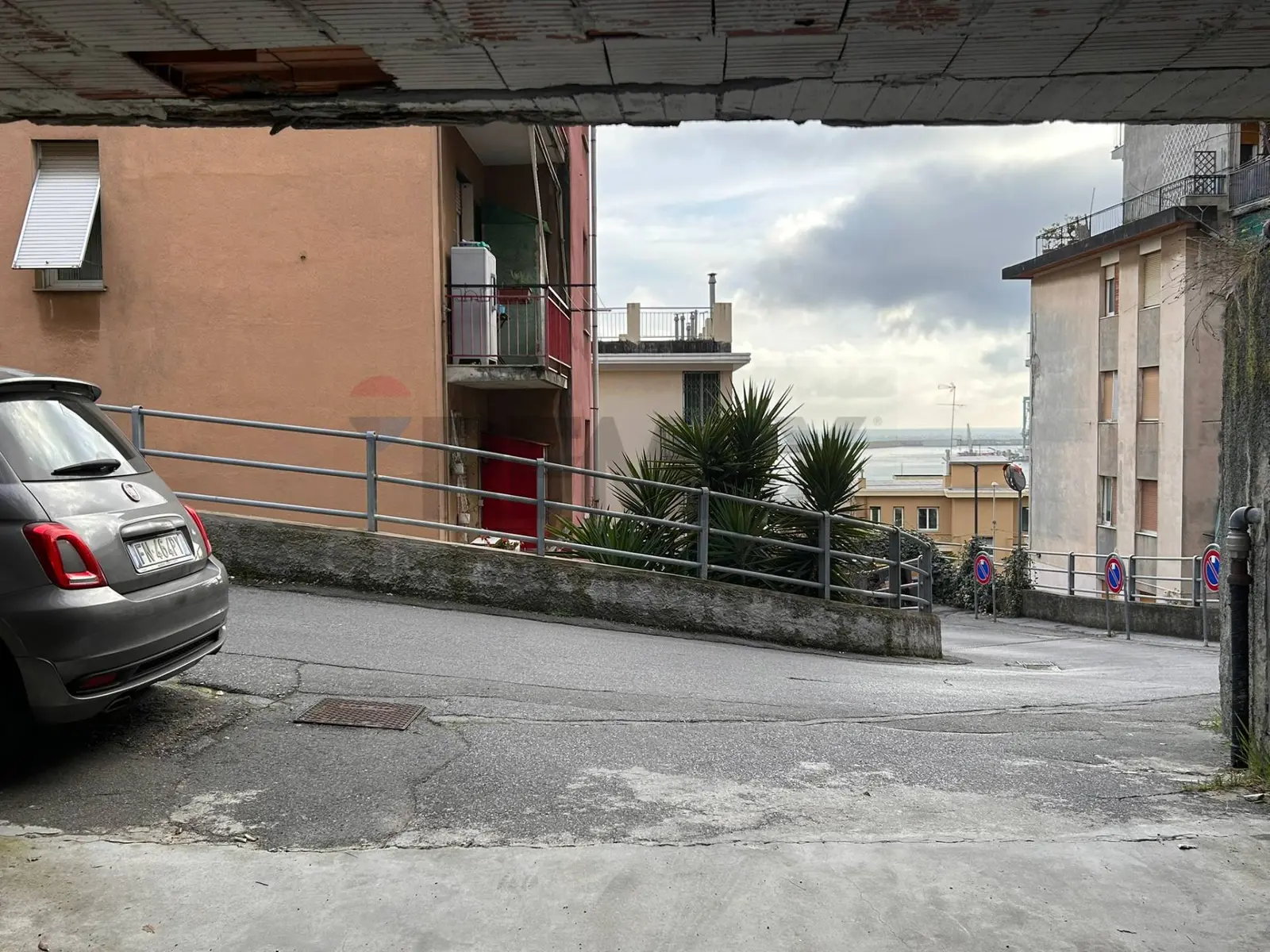 Garage/Box in Affitto a Genova
