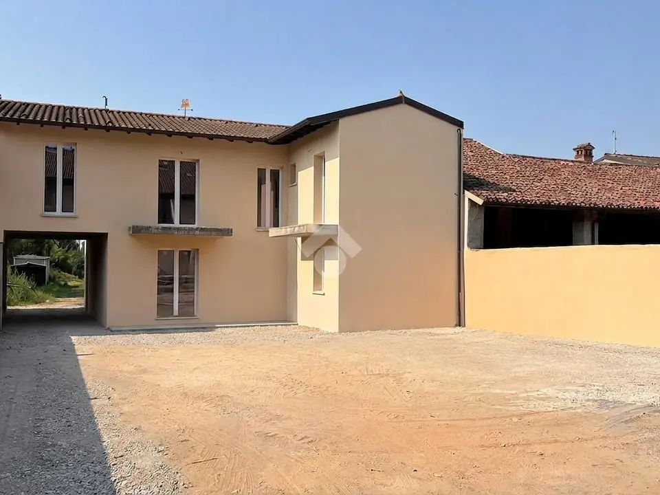 Bilocale in vendita a Barbariga
