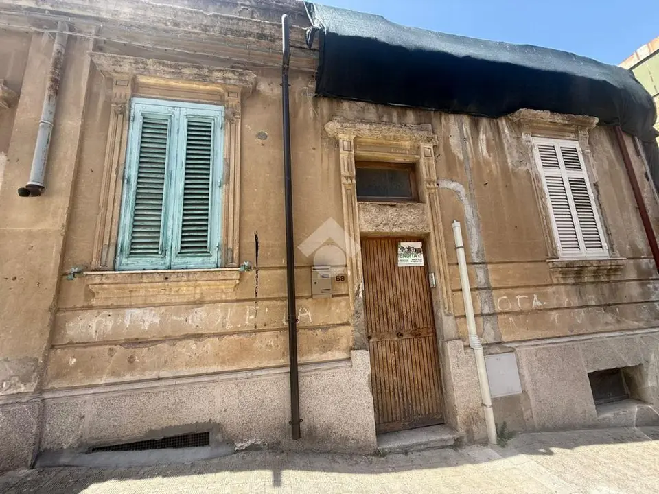 Bilocale in vendita a Reggio Di Calabria
