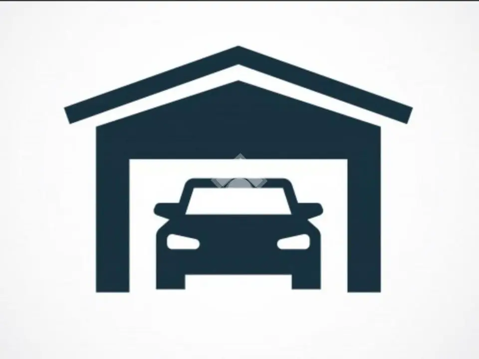 Box / posti auto in affitto a Roma