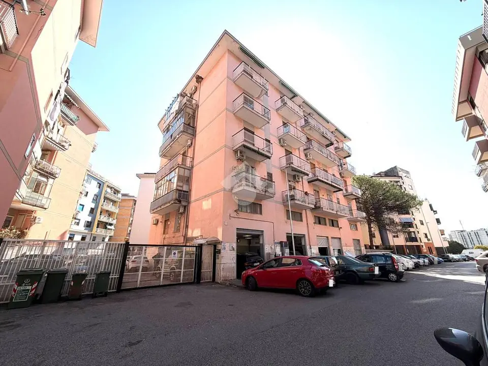 Trilocale in vendita a Salerno