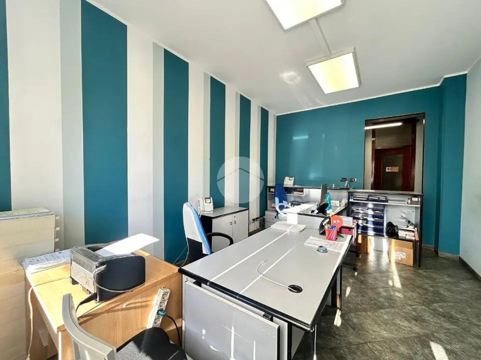 5 locali in vendita a Moncalieri