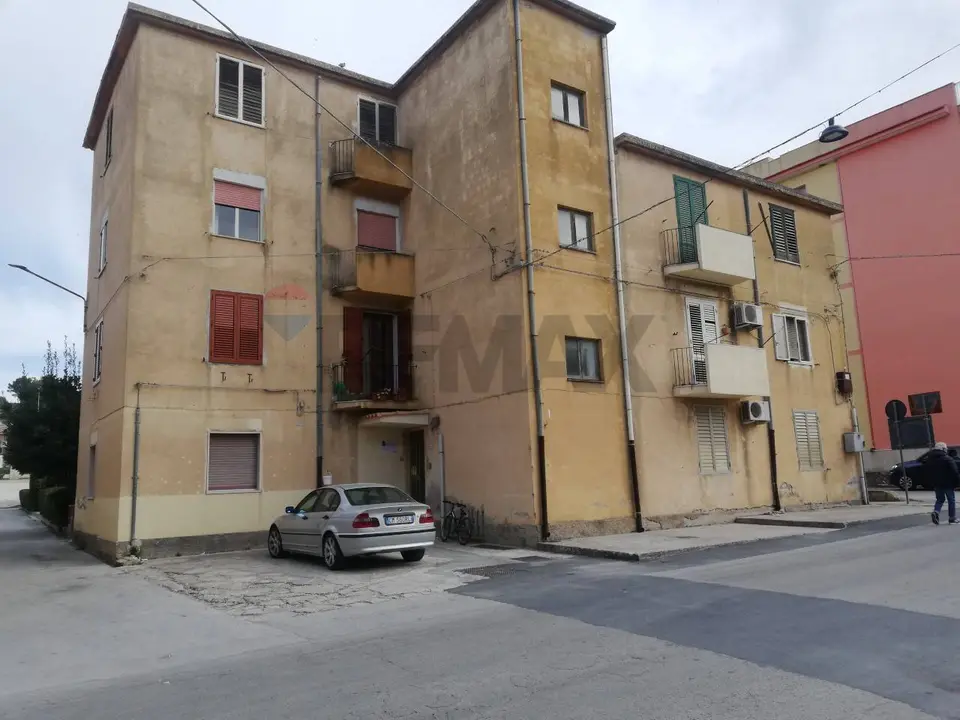 Appartamento in Vendita a Giarratana