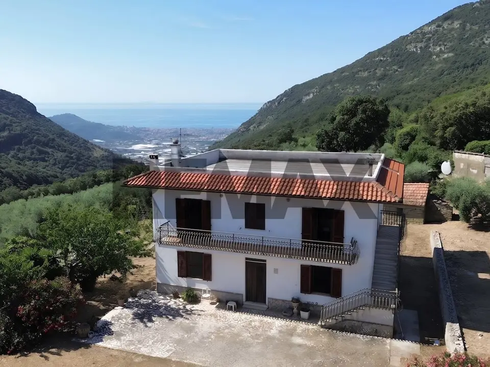 Villa singola in Vendita a Terracina