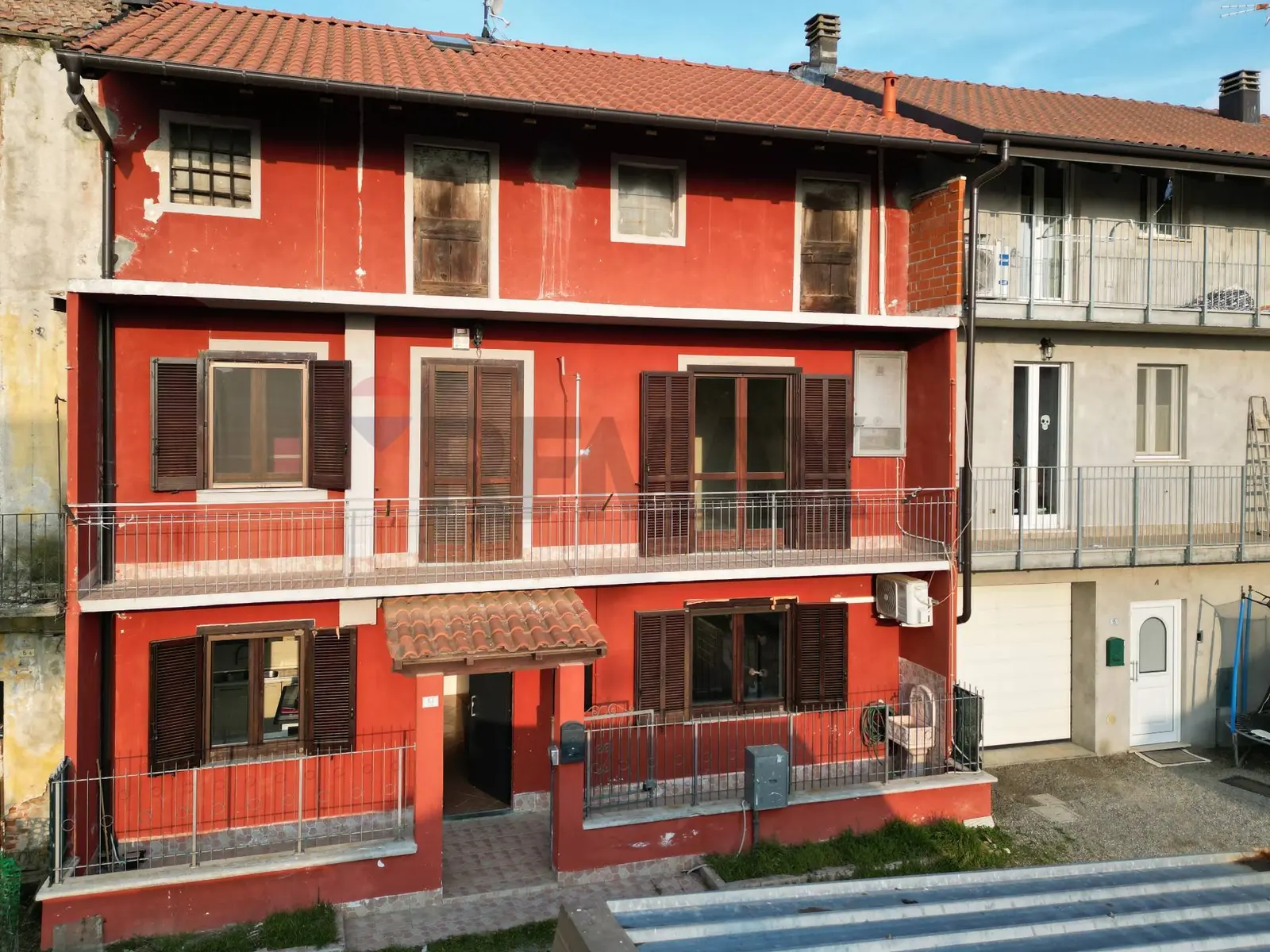 Casa Semindipendente in Vendita a Vaprio d'Agogna