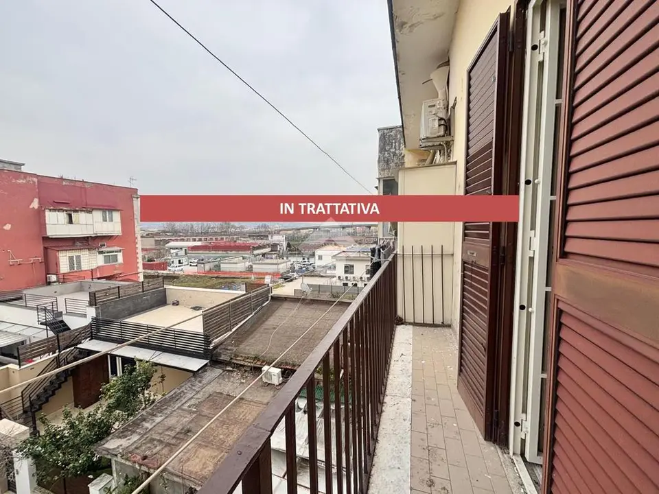 Quadrilocale in vendita a Napoli
