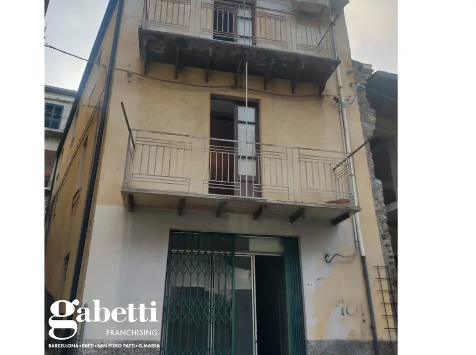 Casa Indipendente in VIA ROMA  0, San Piero Patti (ME)