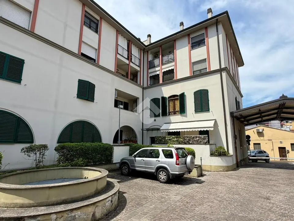 Trilocale in vendita a Signa