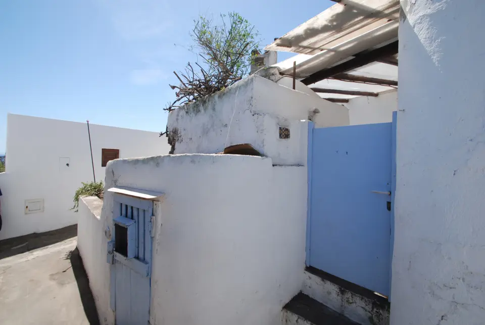 Casa Indipendente in Vico Salina snc, Lipari (ME)