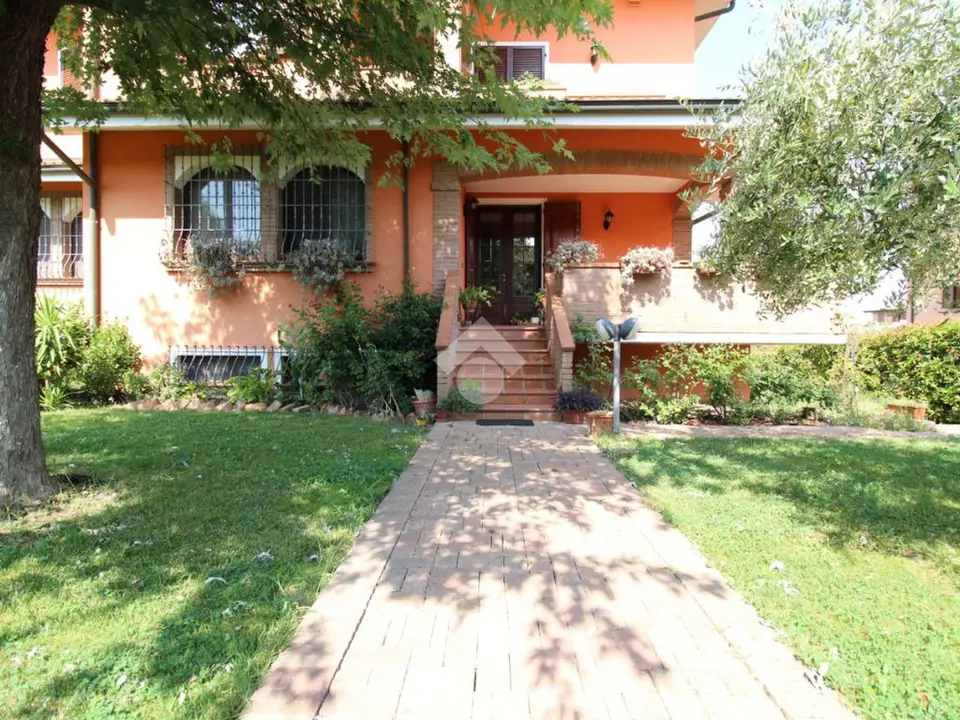 Villa a schiera in vendita a Sassuolo