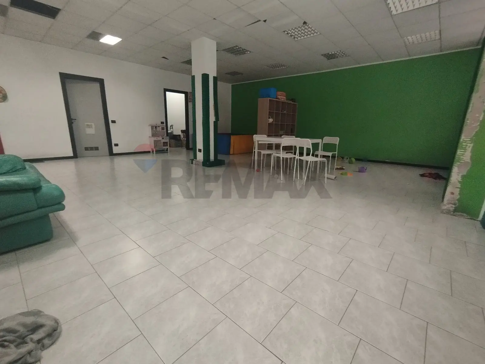 Ufficio in Affitto a Paderno Dugnano