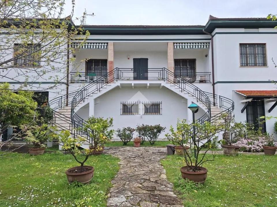 Villa singola in vendita a Vecchiano