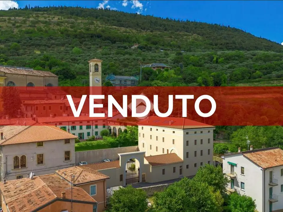 Quadrilocale in vendita a Verona