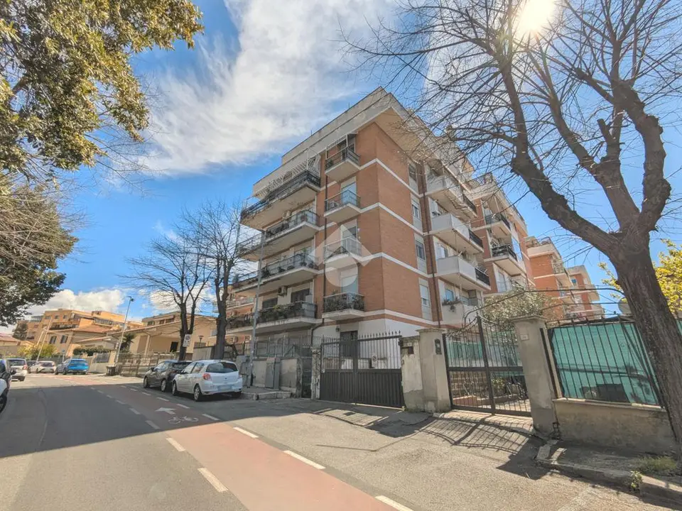 Trilocale in vendita a Ciampino