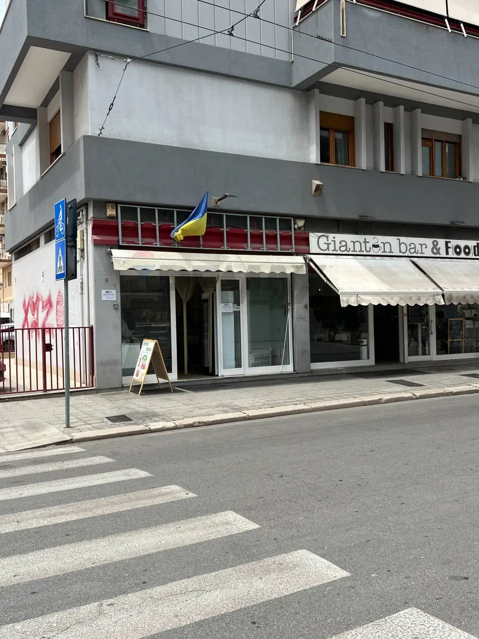 Locale Commerciale in Vendita a Bari