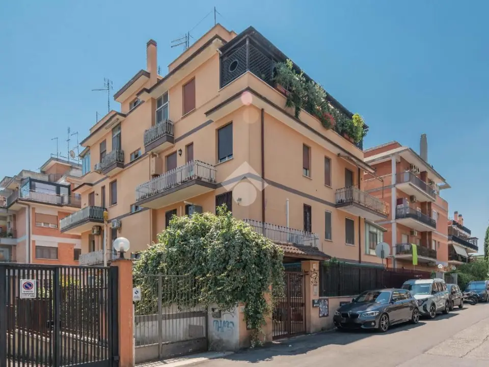 Trilocale in vendita a Roma