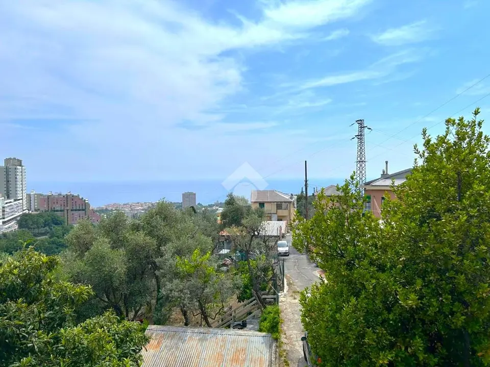 Casa semindipendente in vendita a Genova