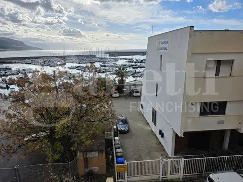 Appartamento in Via Porto 44, Cetraro (CS)