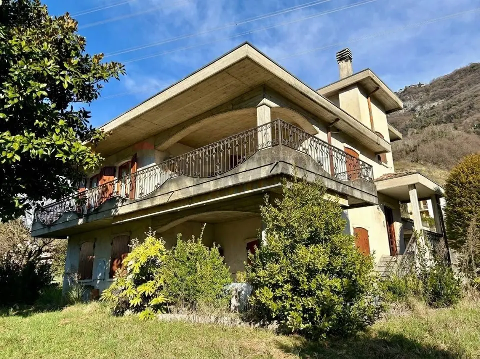 Casa Indipendente in Vendita a Sovere