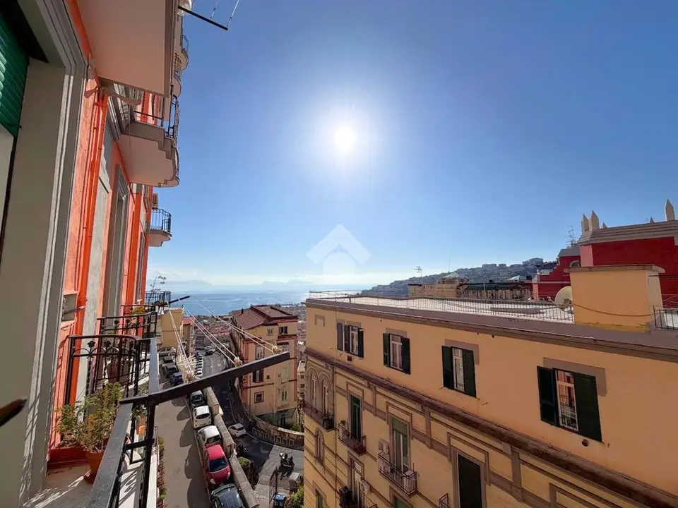 5 locali in vendita a Napoli