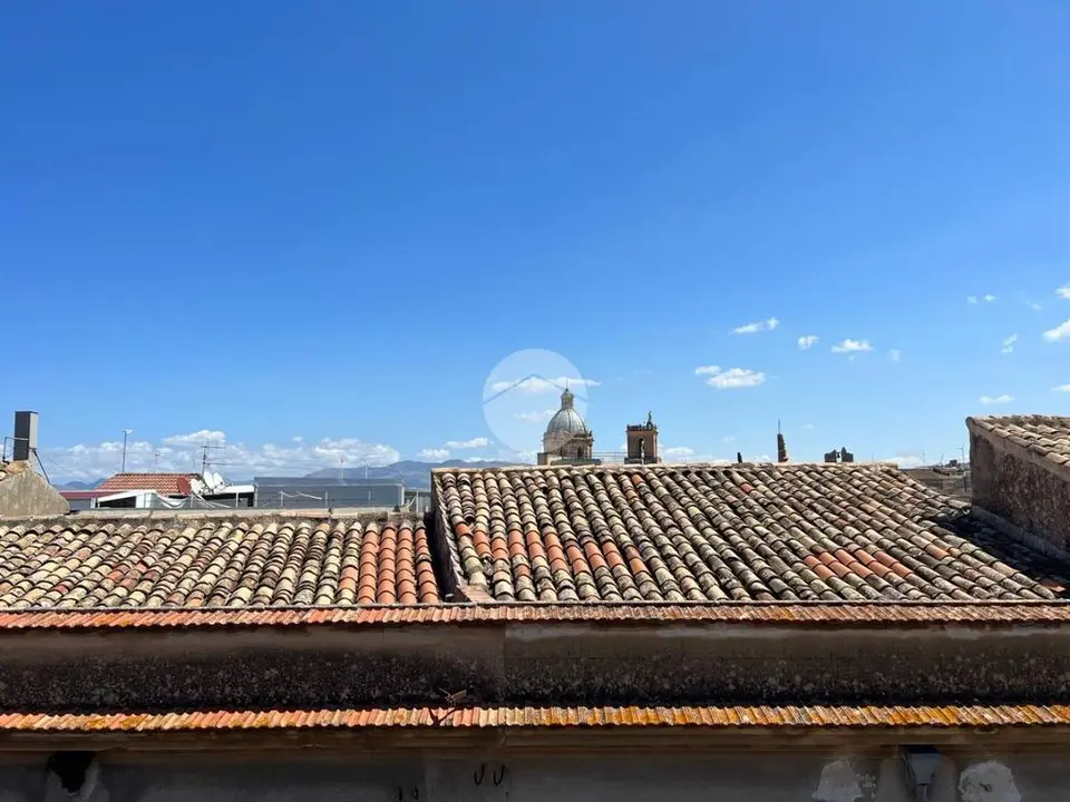 Trilocale in affitto a Alcamo