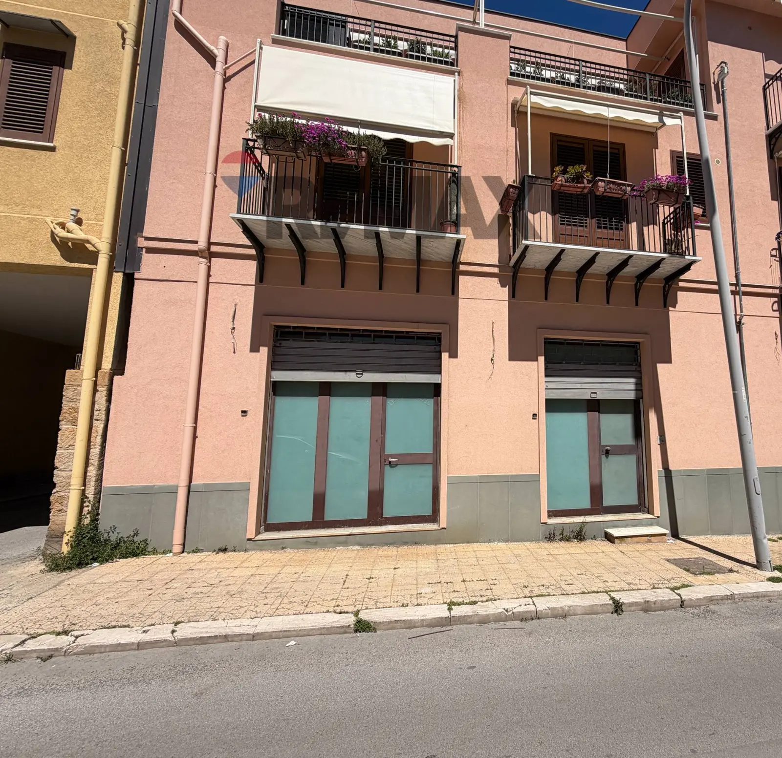 Locale Commerciale in Affitto a Santa Flavia