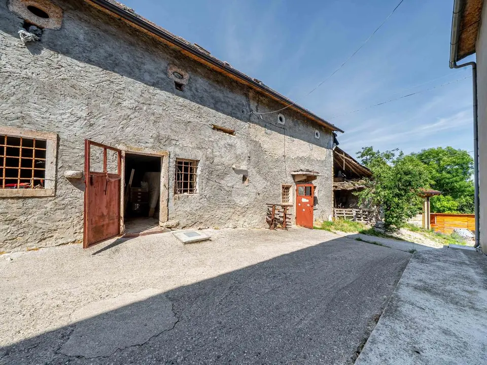 Rustico in vendita a Velo Veronese