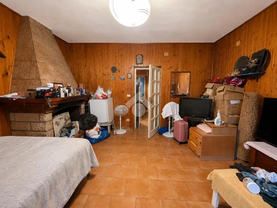 Casa di corte in vendita a Cascina