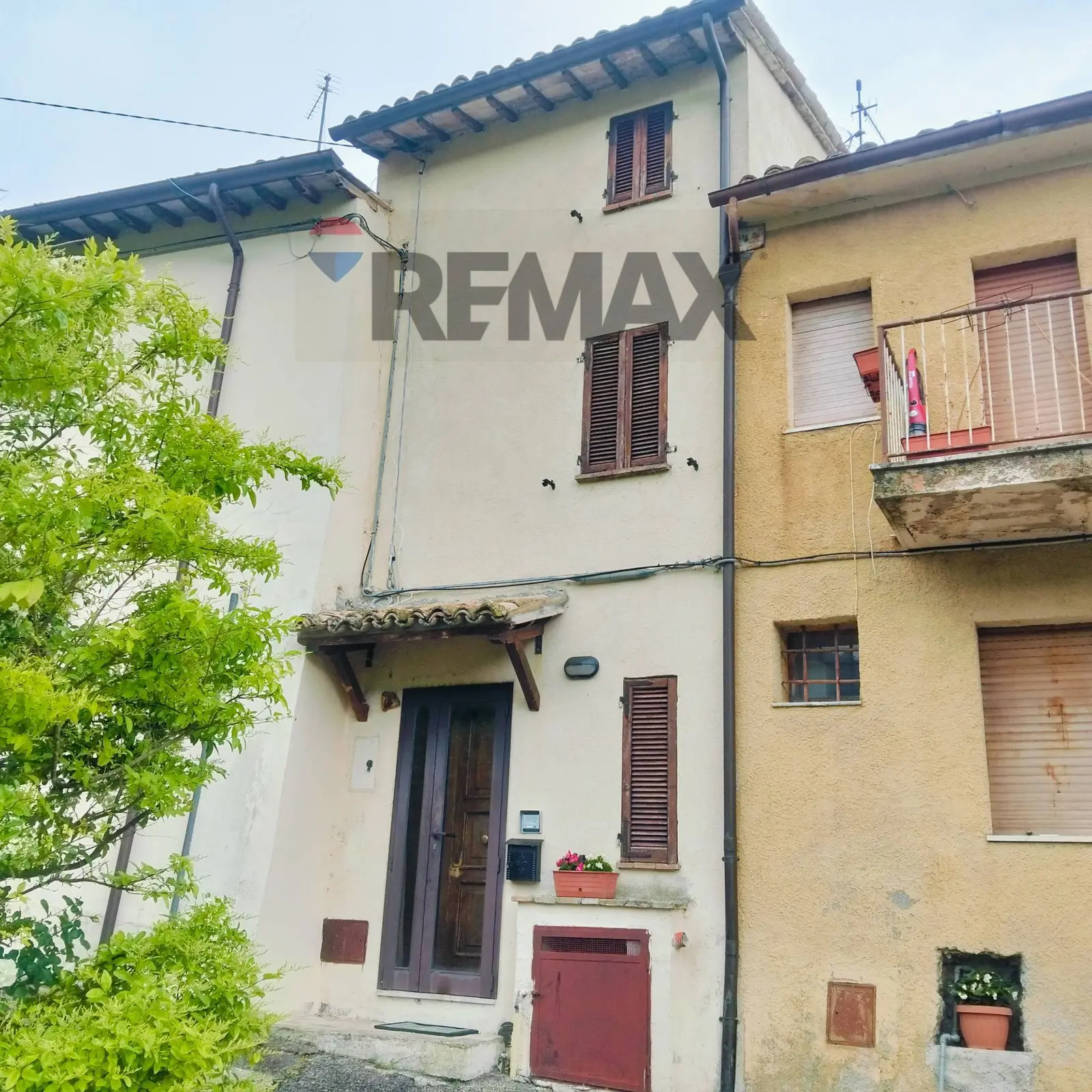 Casa Semindipendente in Vendita a Foligno