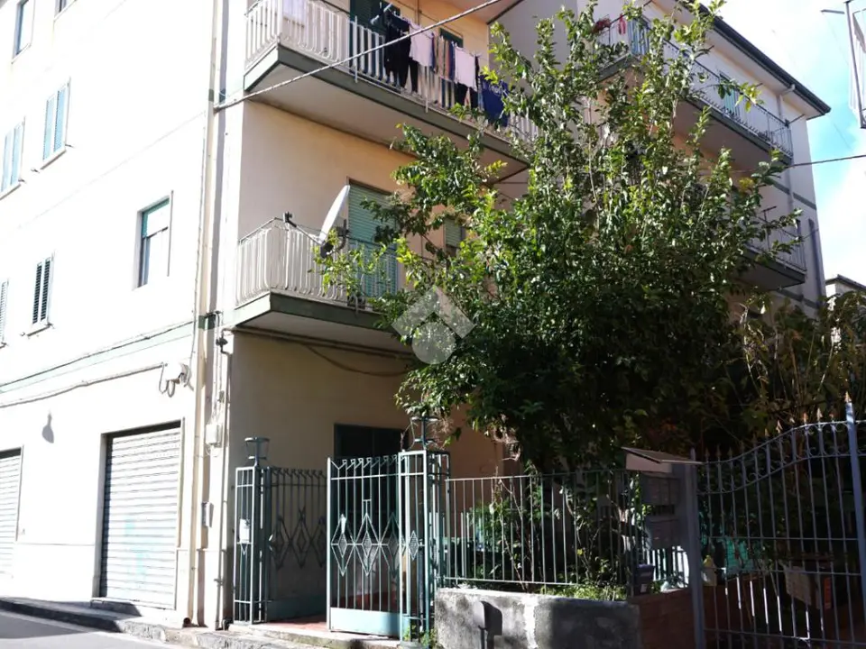 Garage for sale in Bellizzi