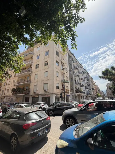 Appartamento in Via Cesareo 56, Palermo (PA)