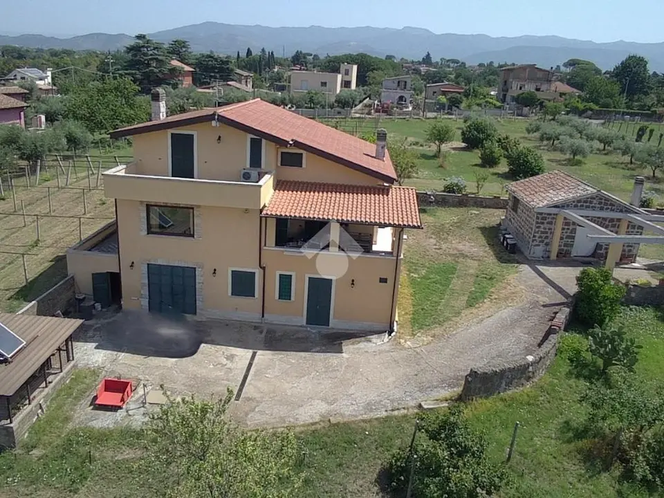 Villa singola in vendita a Zagarolo