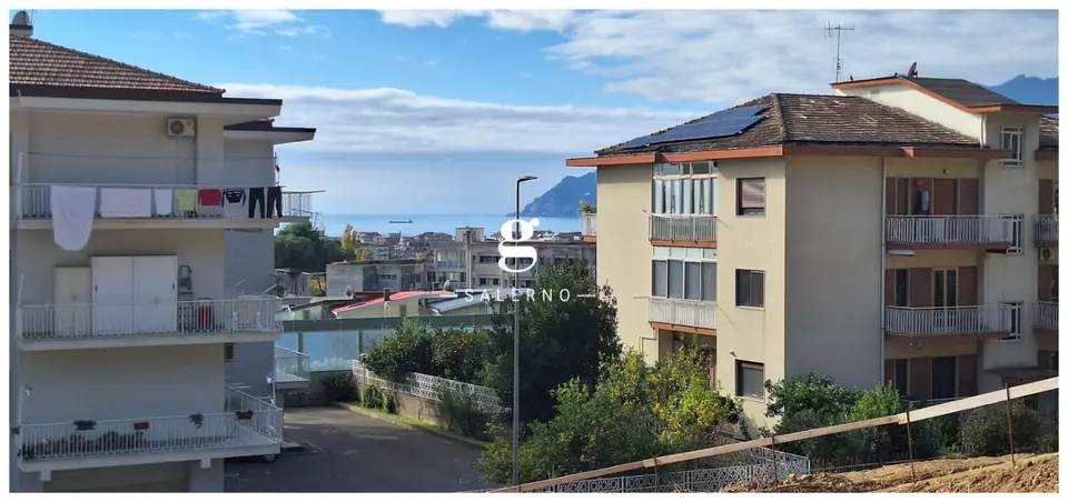 Appartamento in Via Moscani, Salerno (SA)