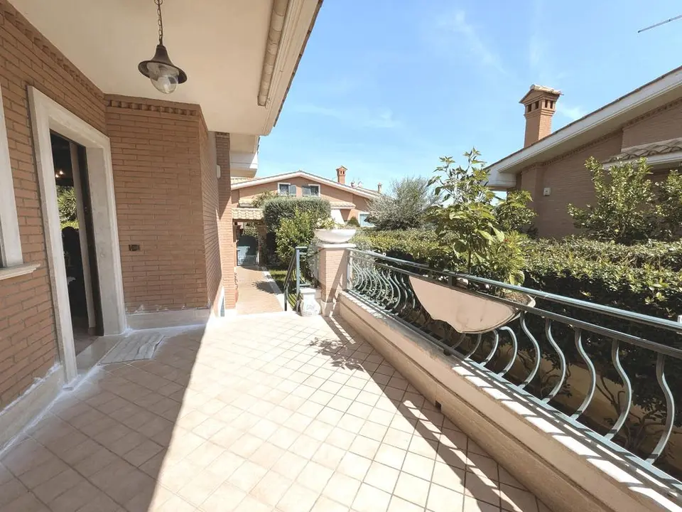 Villa a schiera in vendita a Ciampino