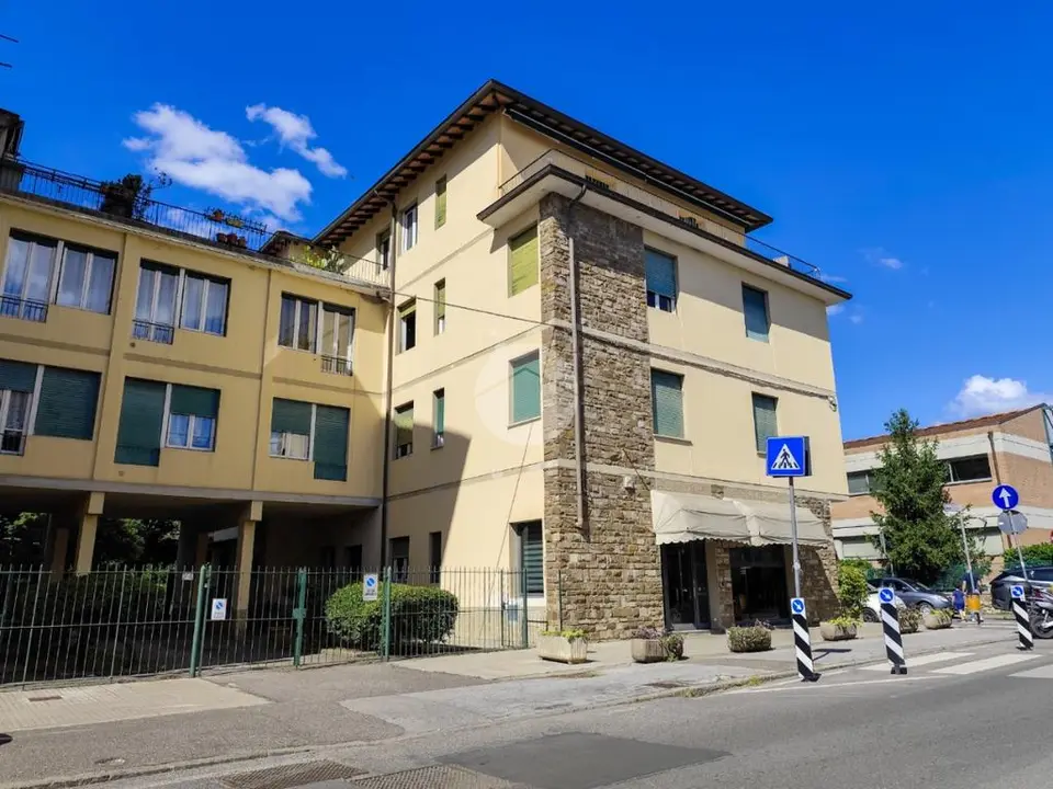 5 locali in vendita a Firenze