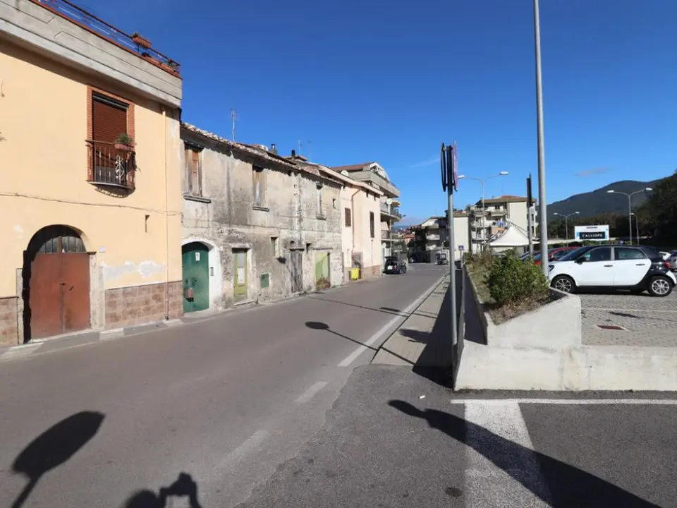 Box / posti auto in vendita a Fisciano