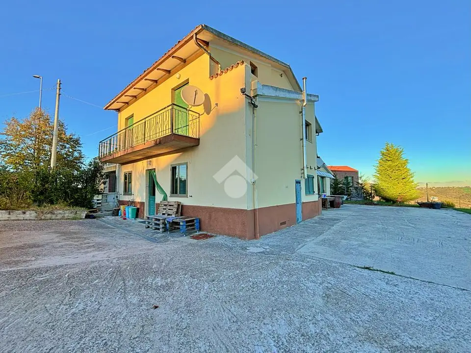 Casa semindipendente in vendita a Montefiore Conca