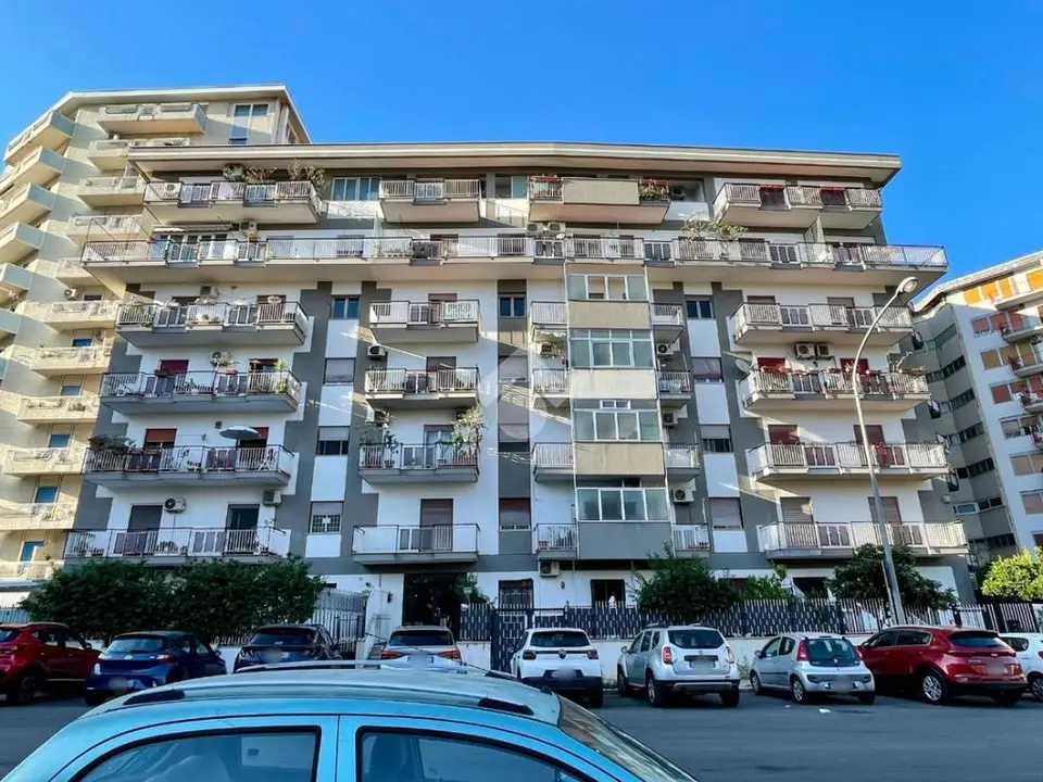 Quadrilocale in vendita a Palermo